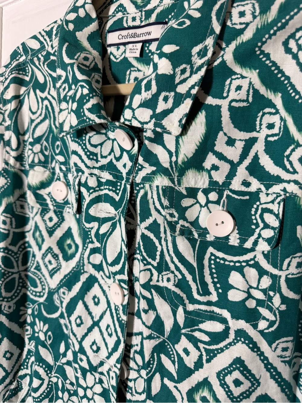 Croft and borrow green + White Floral Print jacket - Picture 5 of 7